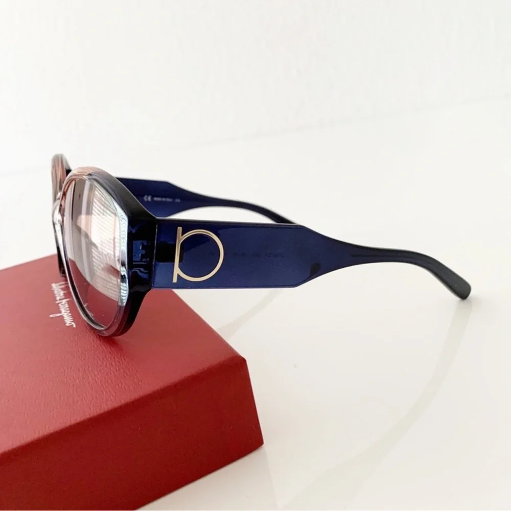 Salvatore Ferragamo Women's Gradient Brown Round Sunglasses